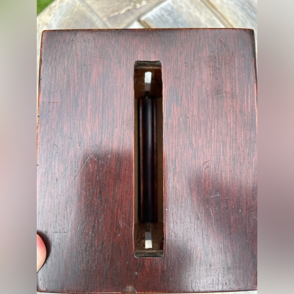 Antique mahogany wood cigarette box / Vintage desktop cigarette dispenser - Picture 4 of 8